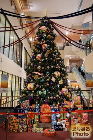 南砂町ショッピングセンターSUNAMOのクリスマスツリー2016